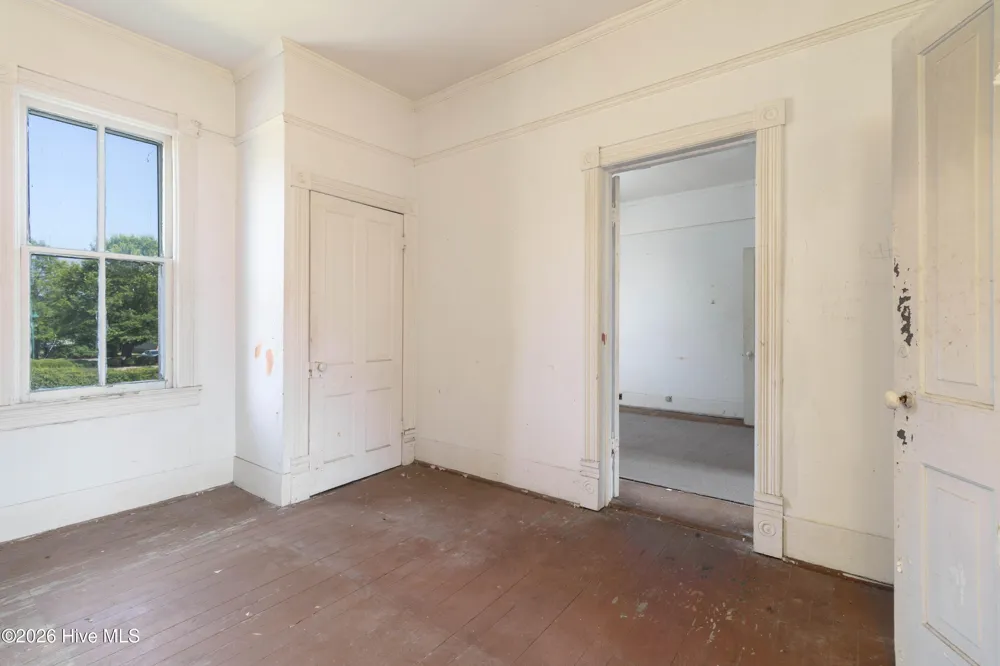 217 E Gale Street Edenton, NC 27932