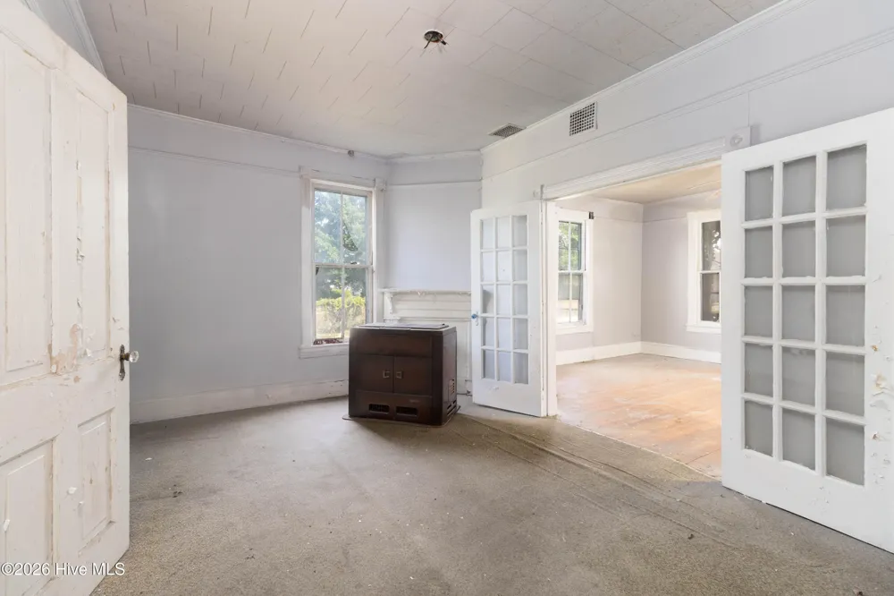 217 E Gale Street Edenton, NC 27932