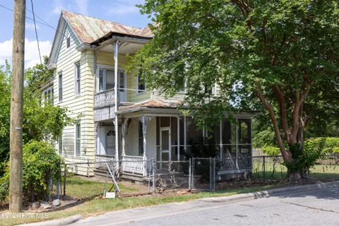 217 E Gale Street