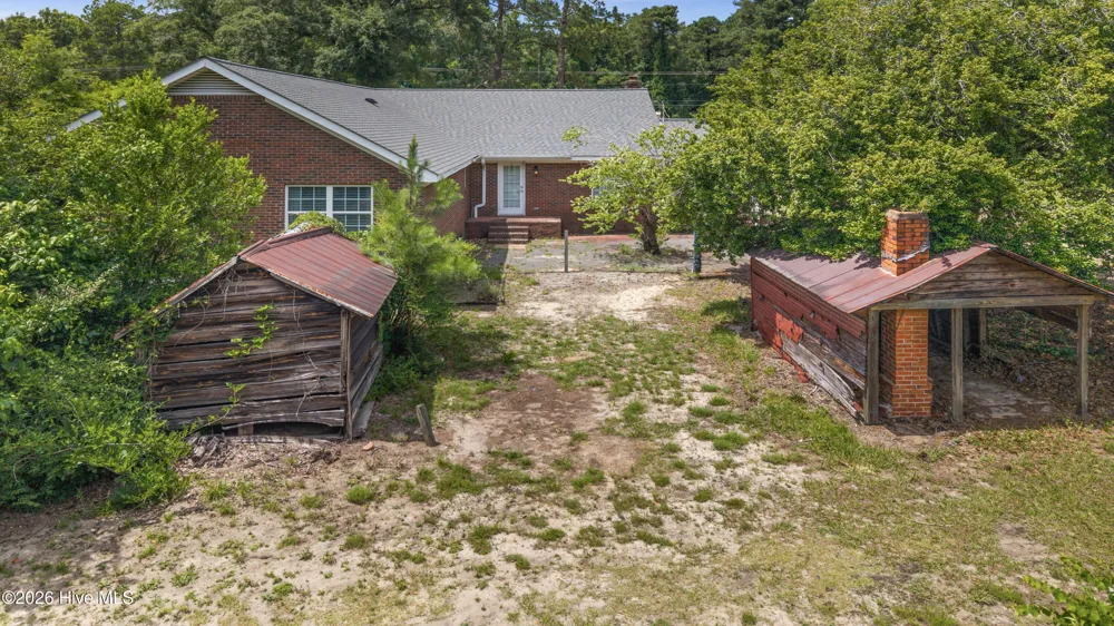 1726 U.S. 701 Highway Elizabethtown, NC 28337