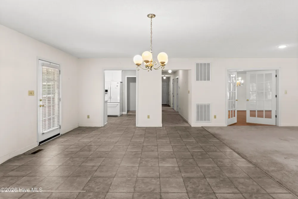 1726 U.S. 701 Highway Elizabethtown, NC 28337