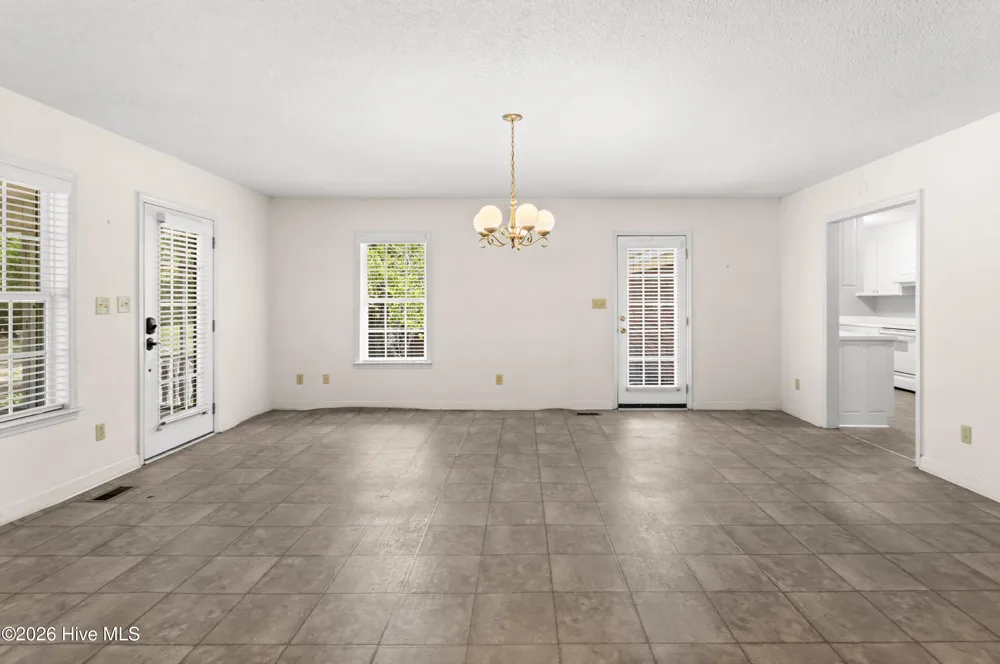 1726 U.S. 701 Highway Elizabethtown, NC 28337