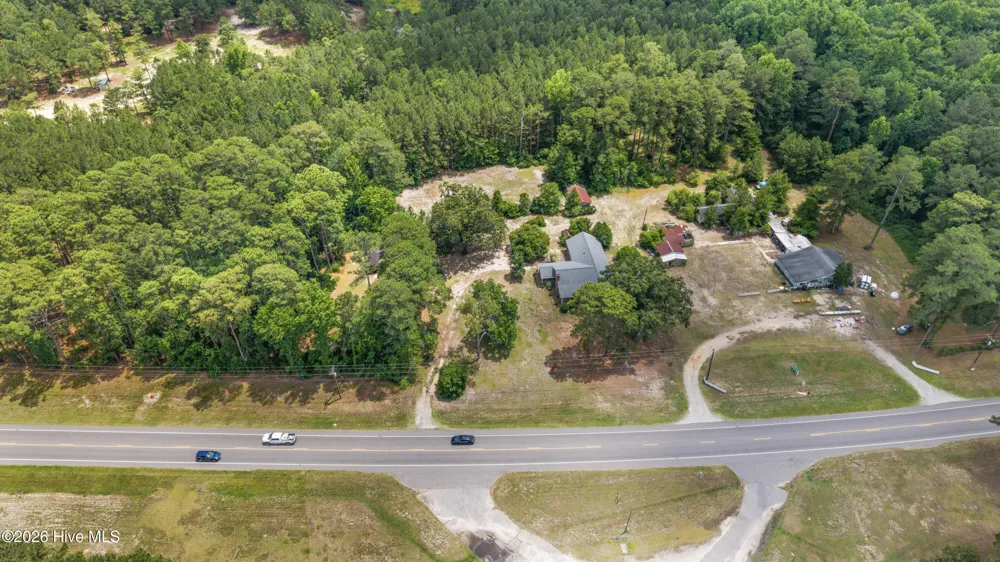 1726 U.S. 701 Highway Elizabethtown, NC 28337