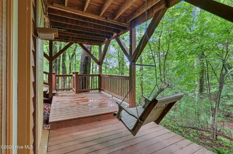 71 Lawrence Drive