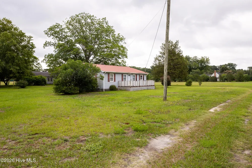 1181 Reedsford Road Clinton, NC 28328