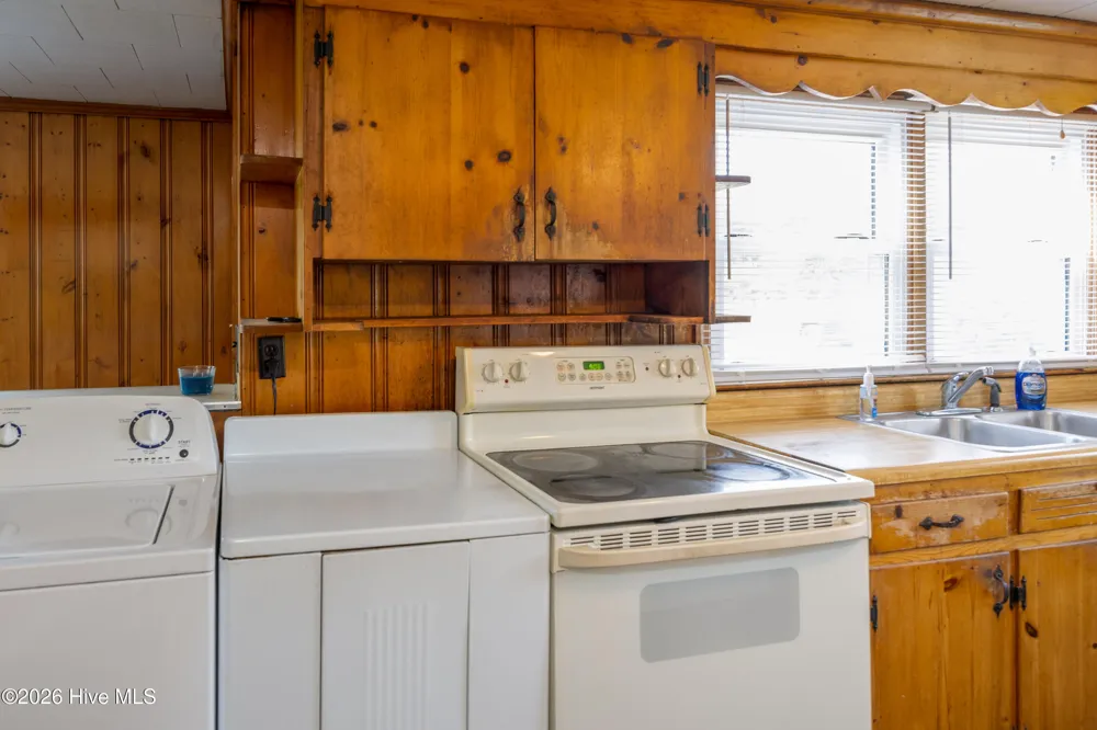 1181 Reedsford Road Clinton, NC 28328