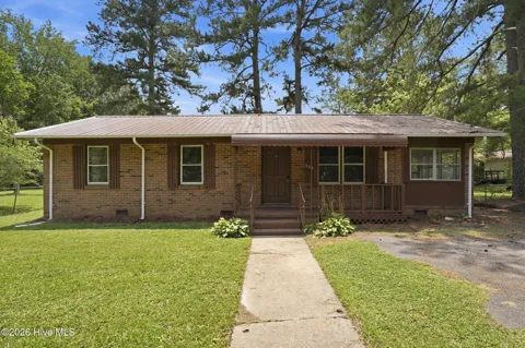 303 Ramsey Lane