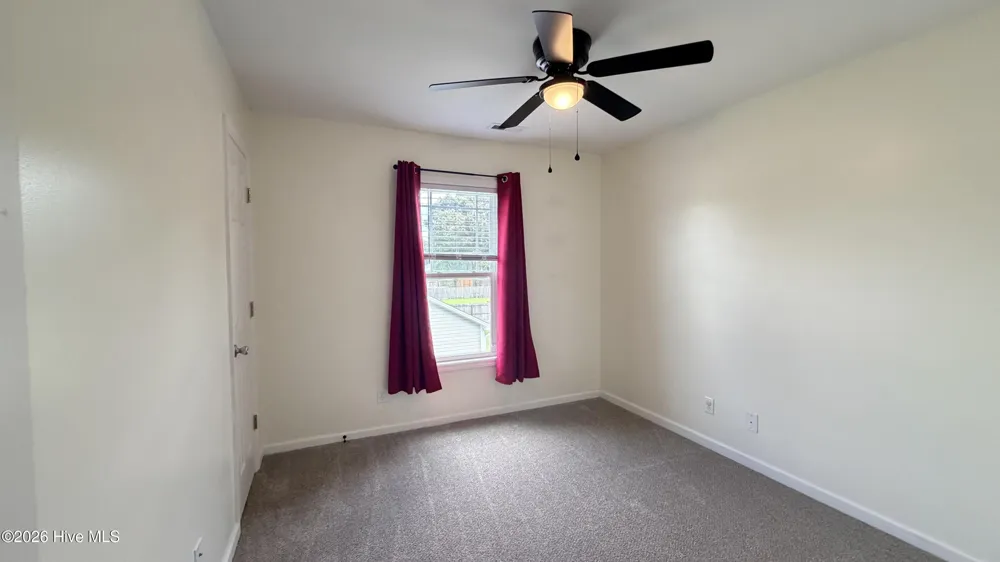218 Long Neck Drive Richlands, NC 28574