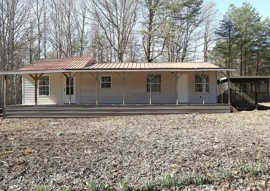 417 Lewis Rd McMinnville, TN 37110