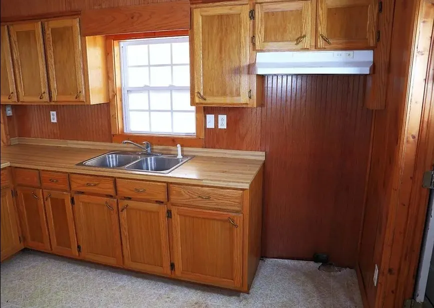 417 Lewis Rd McMinnville, TN 37110