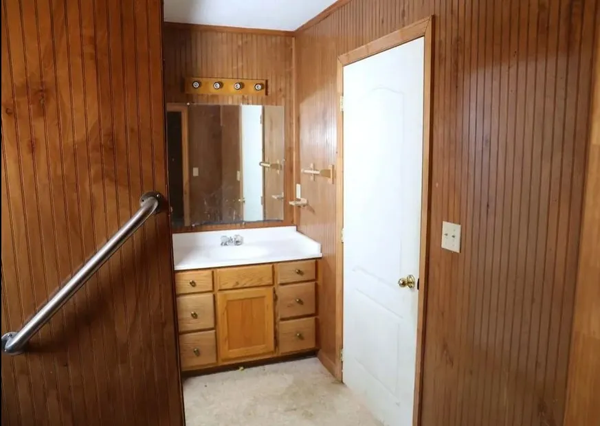 417 Lewis Rd McMinnville, TN 37110