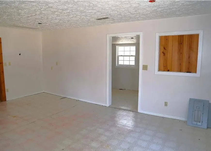417 Lewis Rd McMinnville, TN 37110