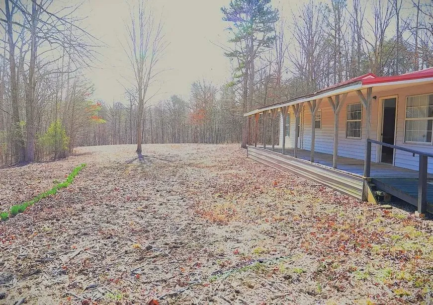 417 Lewis Rd McMinnville, TN 37110