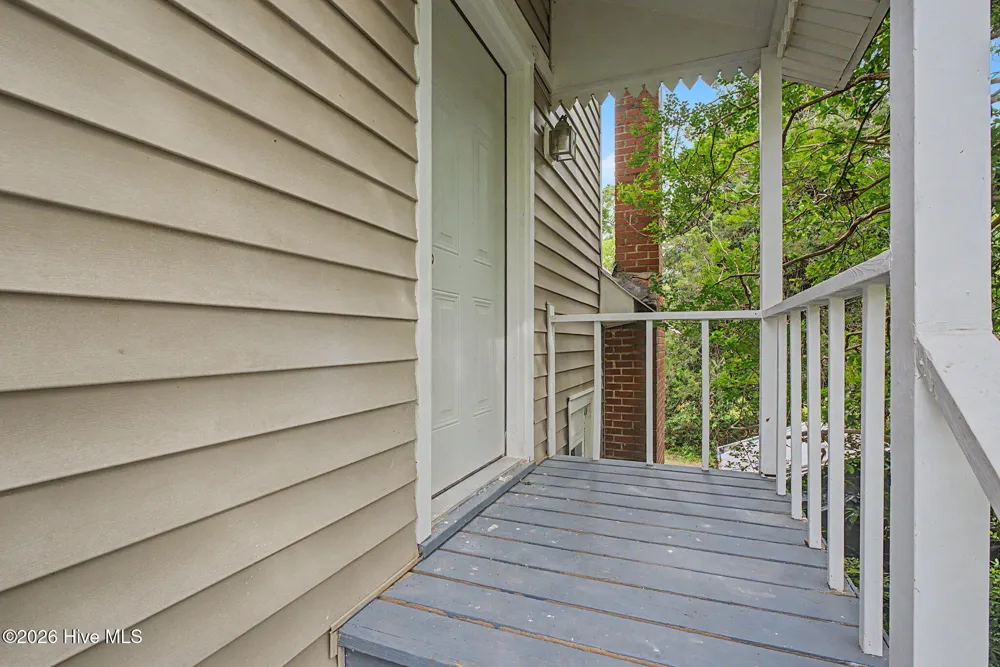 406 King Street Wrens, GA 30833