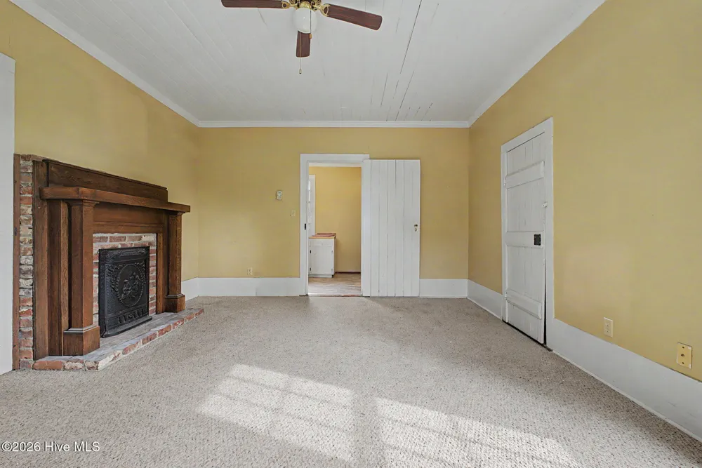 406 King Street Wrens, GA 30833