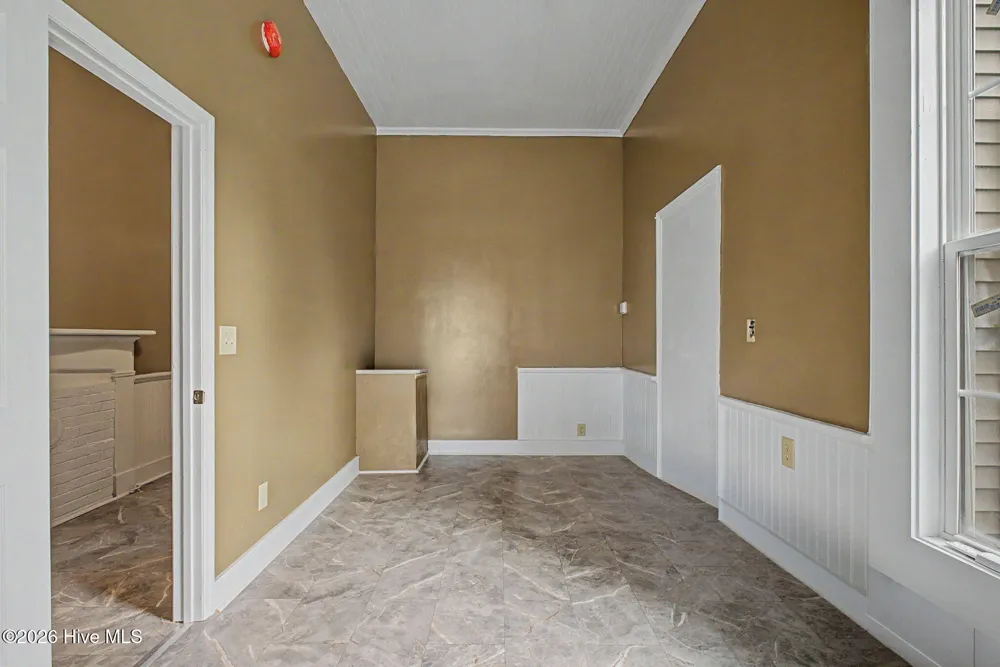 406 King Street Wrens, GA 30833