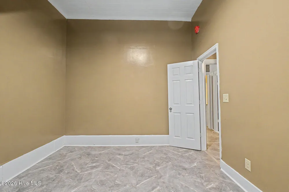 406 King Street Wrens, GA 30833