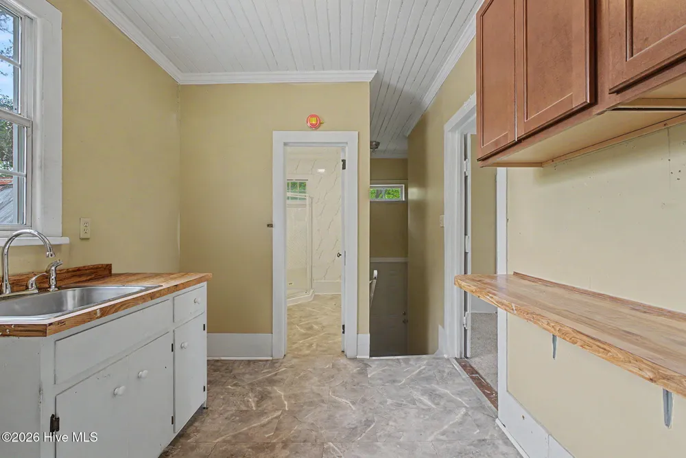 406 King Street Wrens, GA 30833