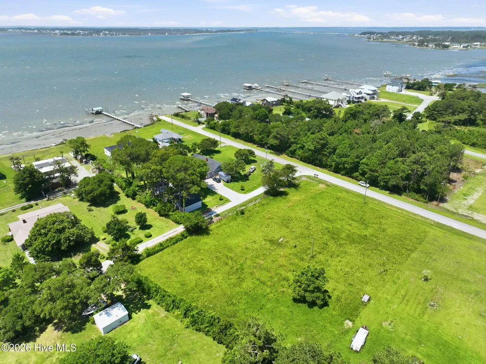 233 Ferry Dock Road Gloucester, NC 28528
