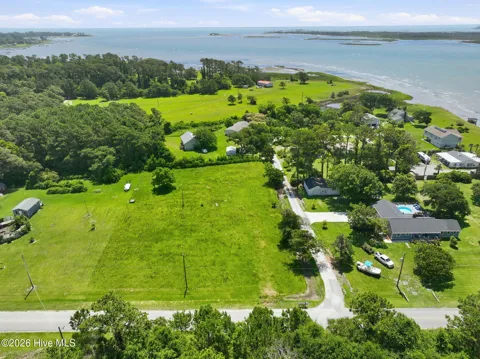 233 Ferry Dock Road