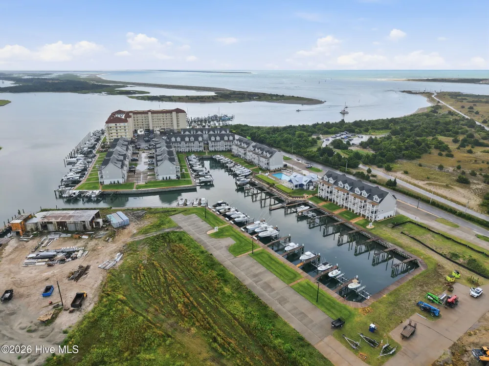 200 Olde Towne Yacht Club Drive #52 Beaufort, NC 28516