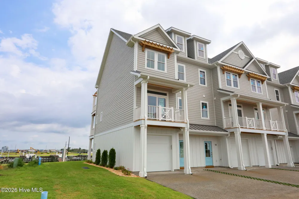 200 Olde Towne Yacht Club Drive #52 Beaufort, NC 28516