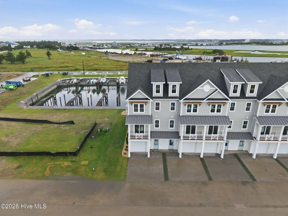 200 Olde Towne Yacht Club Drive #52 Beaufort, NC 28516