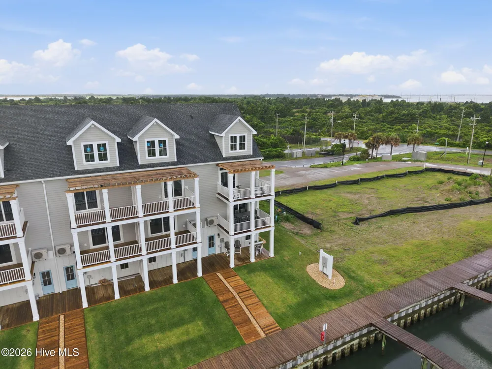 200 Olde Towne Yacht Club Drive #52 Beaufort, NC 28516