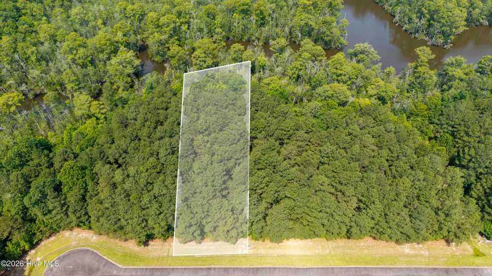 300 Plumtree Court Edenton, NC 27932