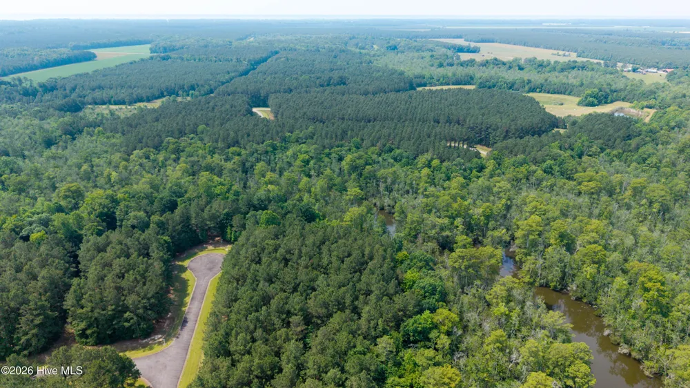 300 Plumtree Court Edenton, NC 27932
