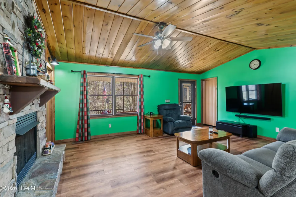 267 Farner Road Farner, TN 37333