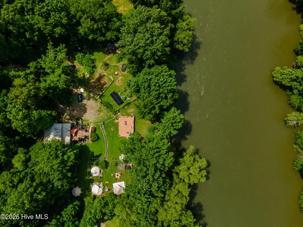 5518 Highway 30 Benton, TN 37307