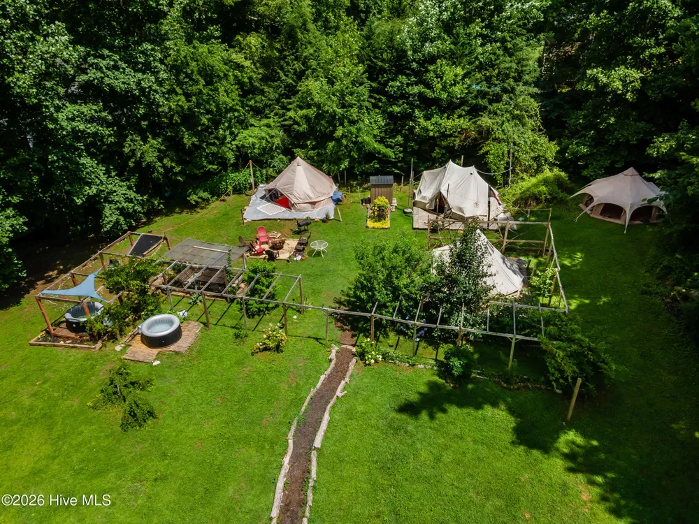 5518 Highway 30 Benton, TN 37307