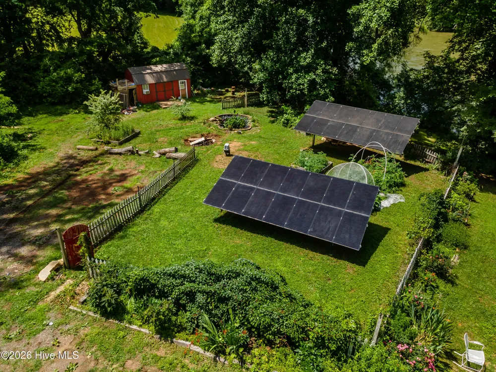 5518 Highway 30 Benton, TN 37307