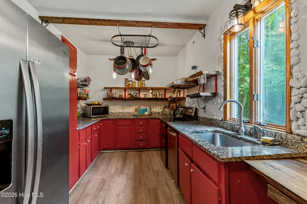 5518 Highway 30 Benton, TN 37307