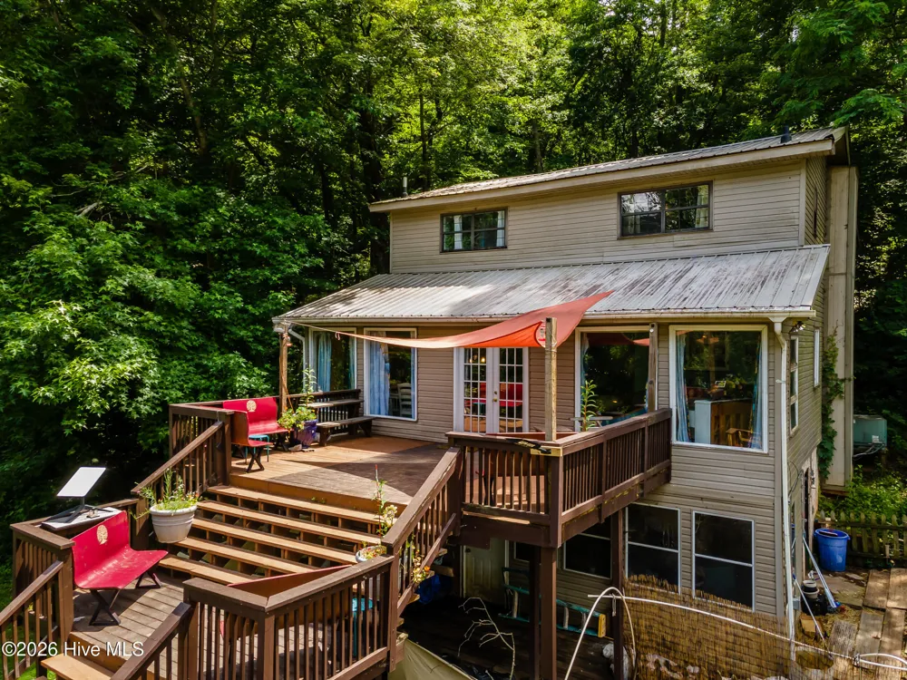 5518 Highway 30 Benton, TN 37307