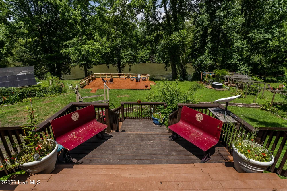 5518 Highway 30 Benton, TN 37307