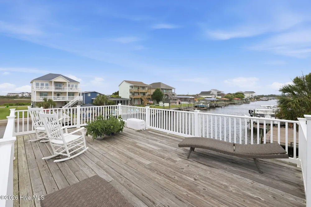 1023 1st Street Surf City, NC 28445