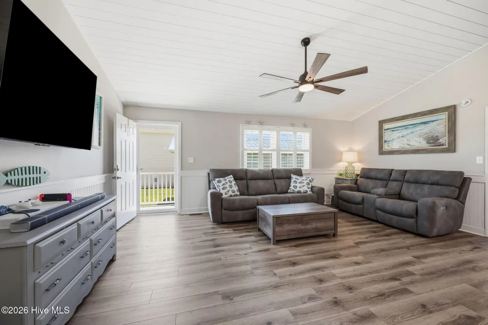 1023 1st Street Surf City, NC 28445