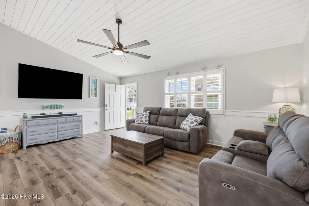 1023 1st Street Surf City, NC 28445