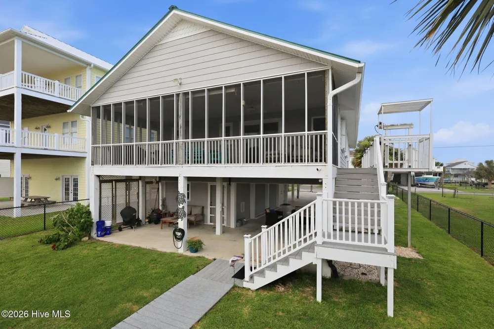 1023 1st Street Surf City, NC 28445