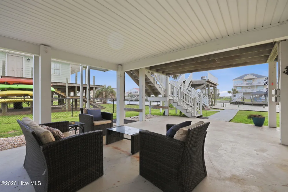 1023 1st Street Surf City, NC 28445
