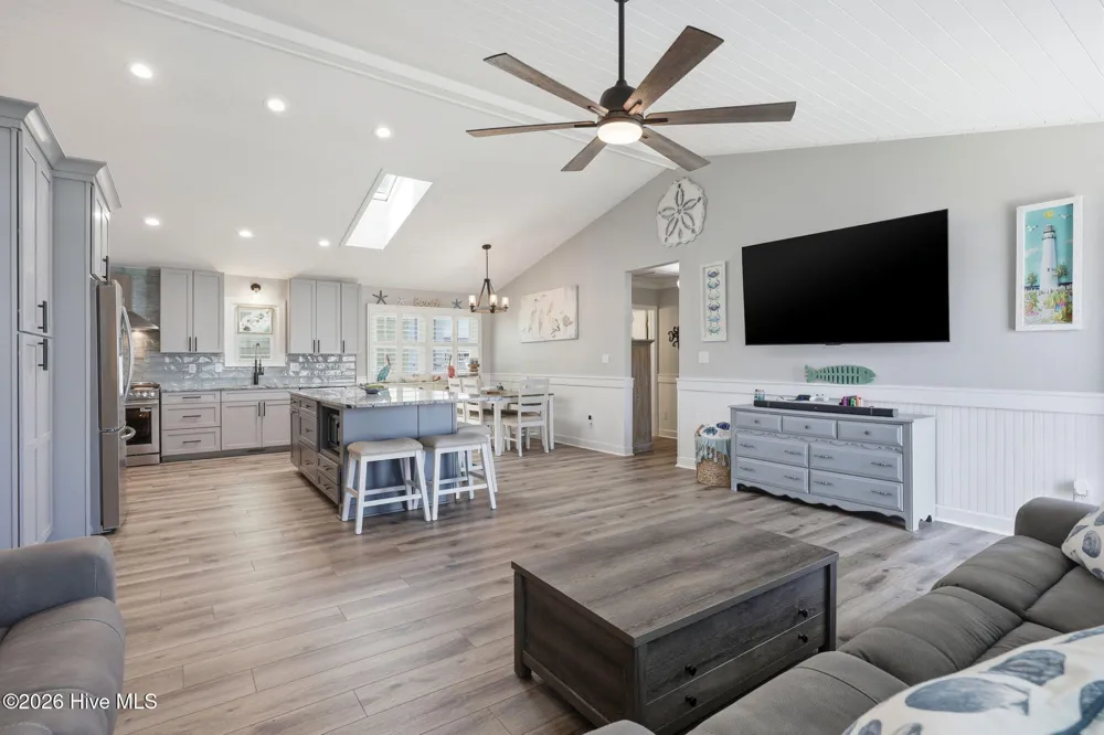 1023 1st Street Surf City, NC 28445