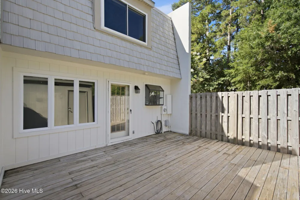 532 Cobblestone Drive Wilmington, NC 28405