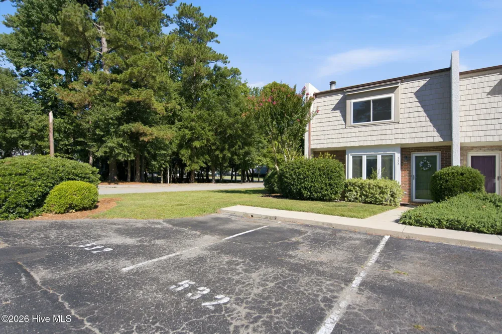 532 Cobblestone Drive Wilmington, NC 28405