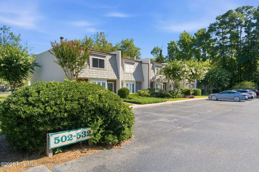 532 Cobblestone Drive Wilmington, NC 28405