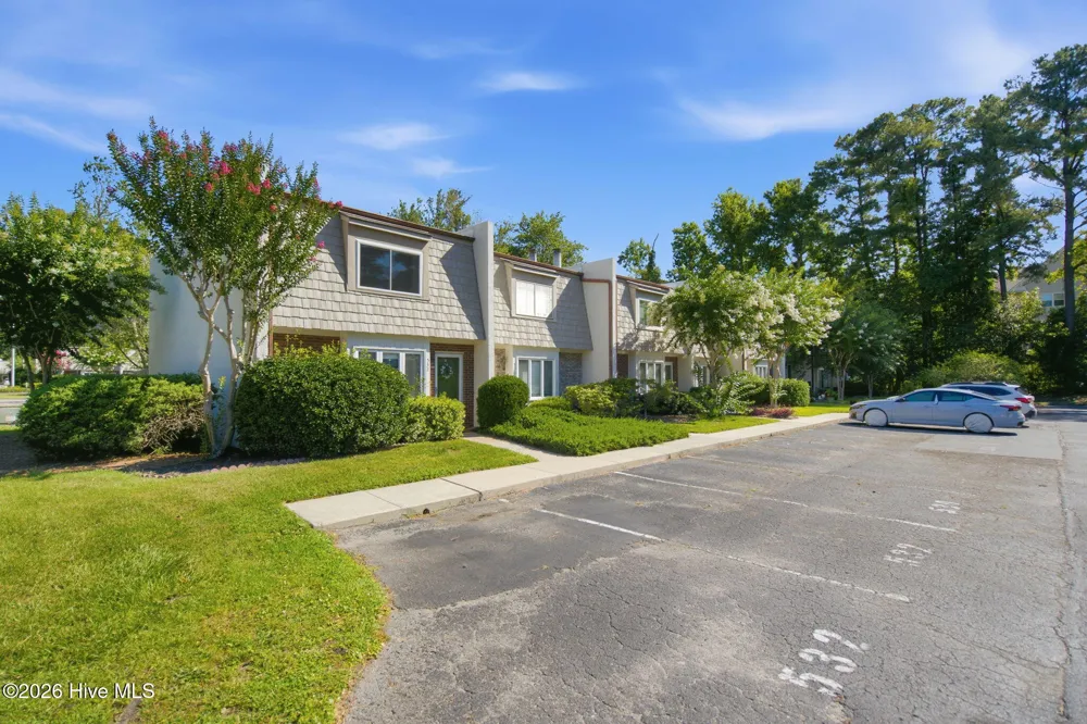 532 Cobblestone Drive Wilmington, NC 28405