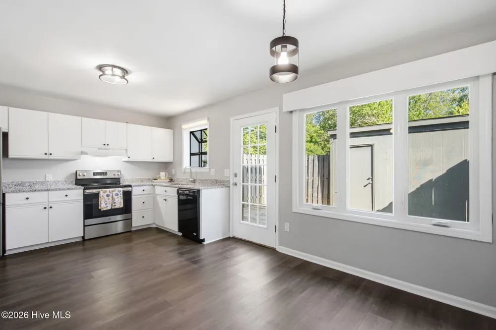 532 Cobblestone Drive Wilmington, NC 28405