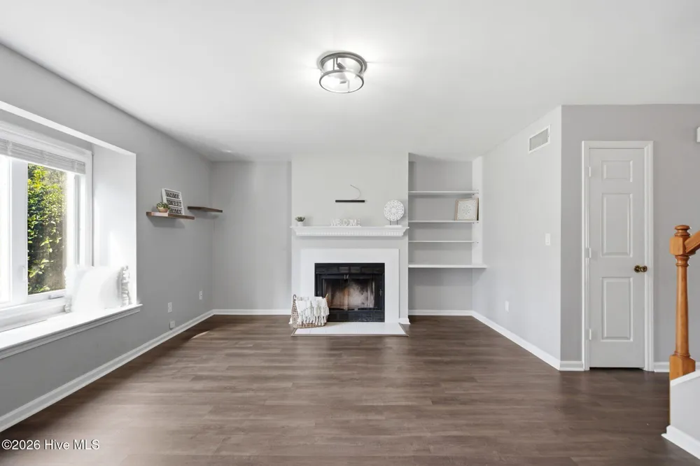 532 Cobblestone Drive Wilmington, NC 28405