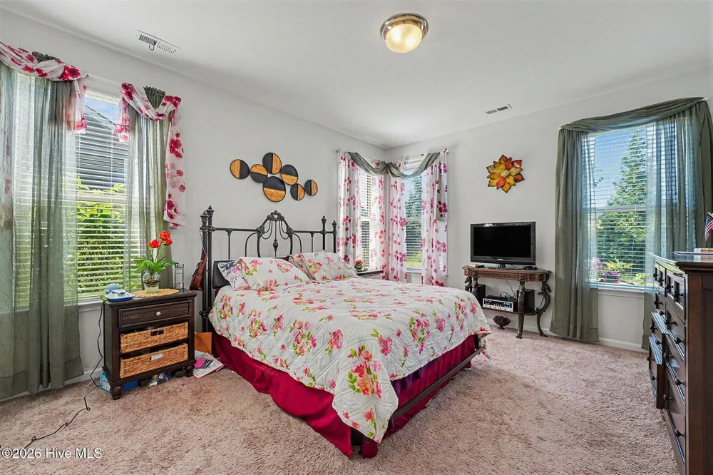 123 Carbone Lane Clayton, NC 27527